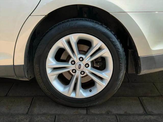 2018 Ford Taurus SEL