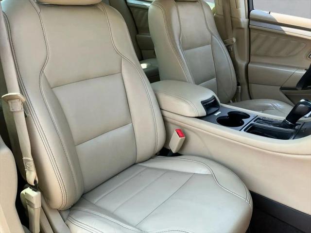 2018 Ford Taurus SEL