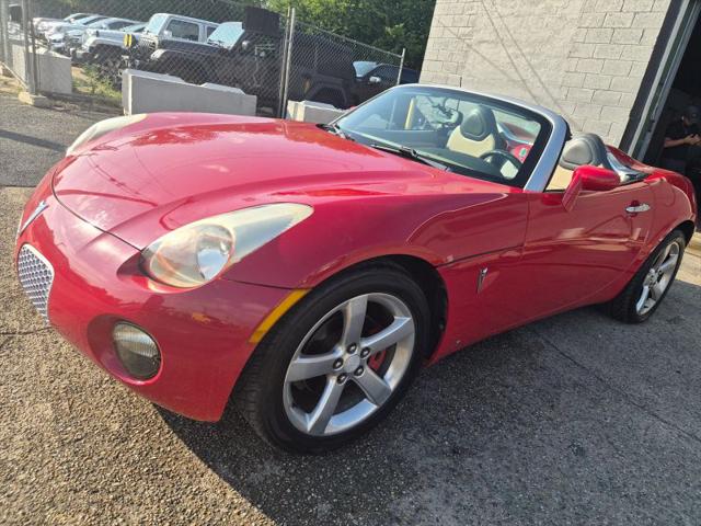 2006 Pontiac Solstice Base for sale in Pennsauken, NJ
