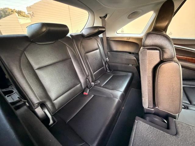 2017 Acura MDX w/Technology Package