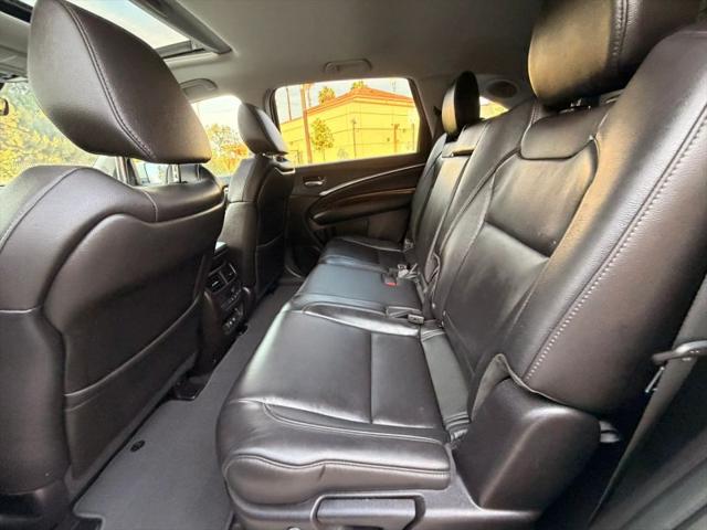 2017 Acura MDX w/Technology Package