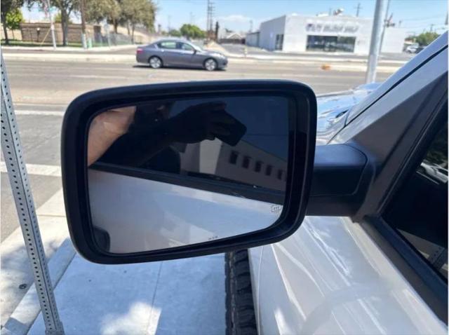 2017 Ram 1500 Tradesman Crew Cab 4x2 6'4" Box