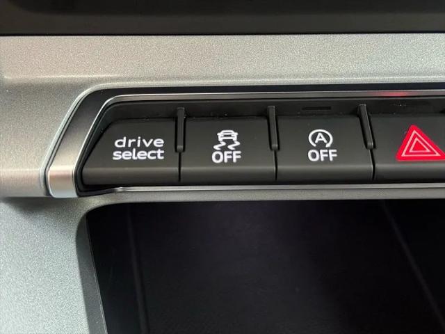 2021 Audi Q3 Premium 45 TFSI S line quattro Tiptronic