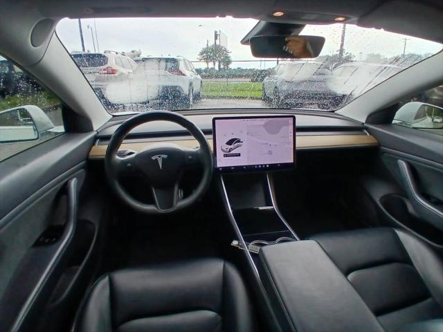 2019 Tesla Model 3 Standard Range Plus