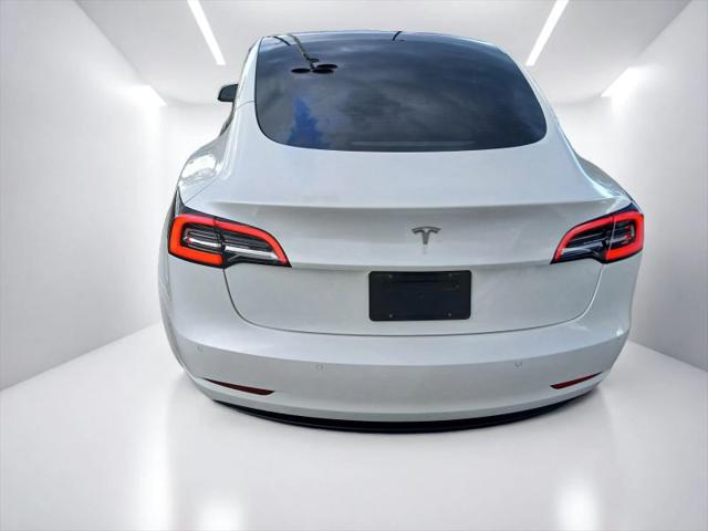 2021 Tesla Model 3 Standard Range Plus Rear-Wheel Drive