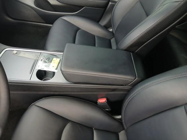 2021 Tesla Model 3 Standard Range Plus Rear-Wheel Drive