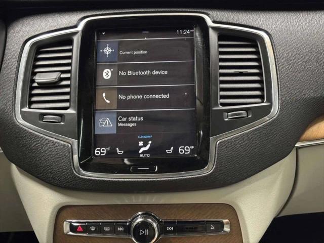 2021 Volvo XC90 T6 Momentum 7 Passenger