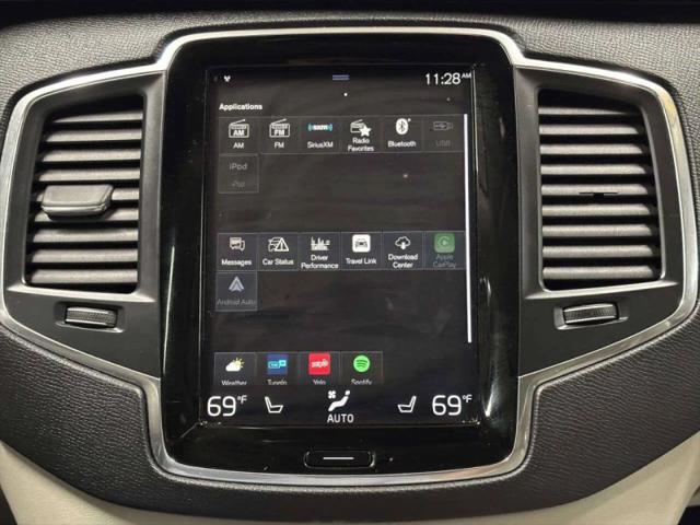 2021 Volvo XC90 T6 Momentum 7 Passenger