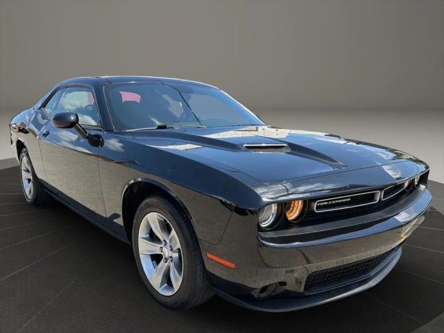 2022 Dodge Challenger SXT