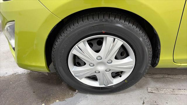 2015 Toyota Prius c Two
