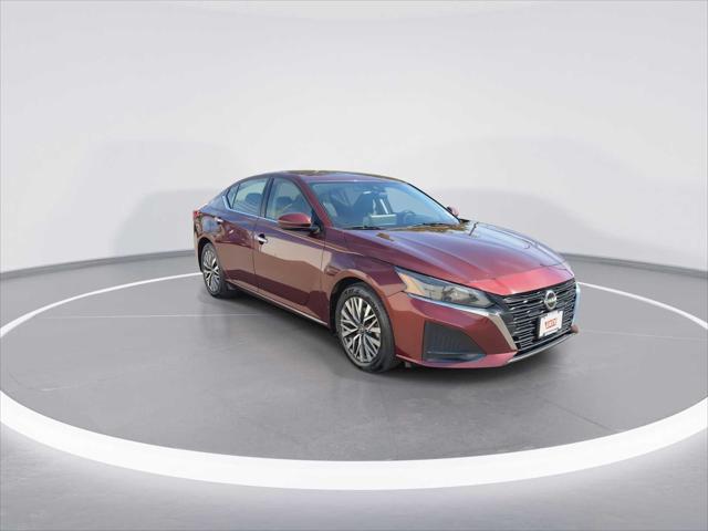 2024 Nissan Altima SV FWD