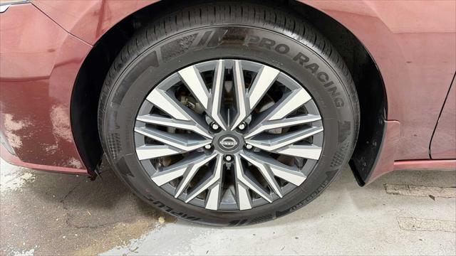 2024 Nissan Altima SV FWD