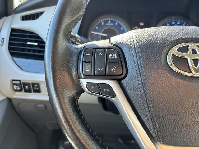 2020 Toyota Sienna XLE Premium