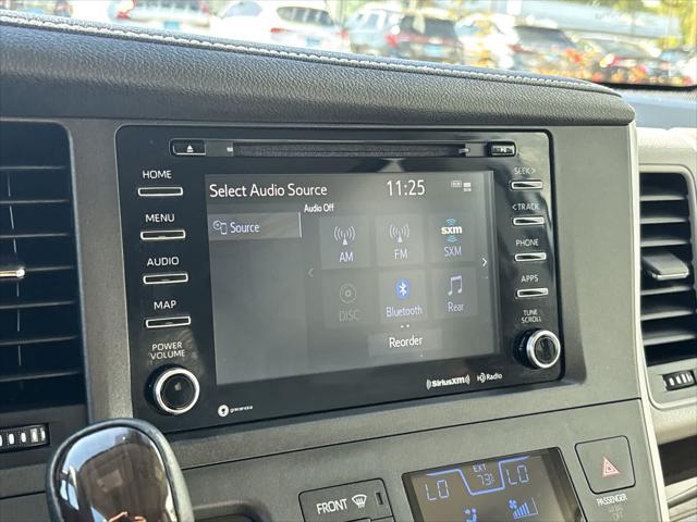 2020 Toyota Sienna XLE Premium