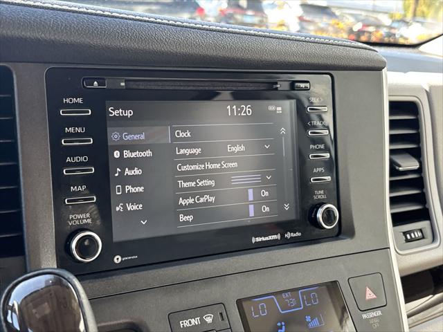 2020 Toyota Sienna XLE Premium