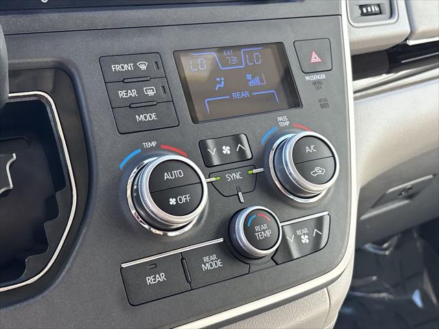 2020 Toyota Sienna XLE Premium