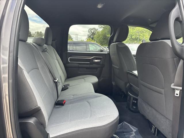 2024 Ram 3500 Big Horn Crew Cab 4x4 8 Box
