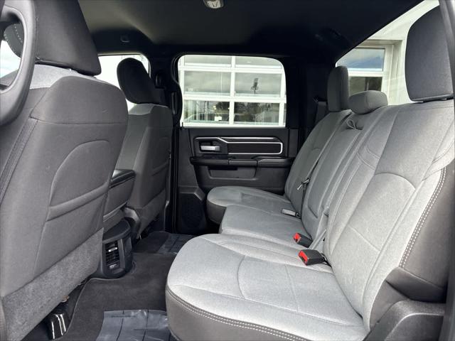 2024 Ram 3500 Big Horn Crew Cab 4x4 8 Box
