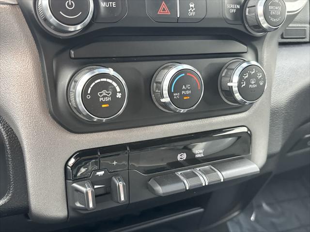 2024 Ram 3500 Big Horn Crew Cab 4x4 8 Box