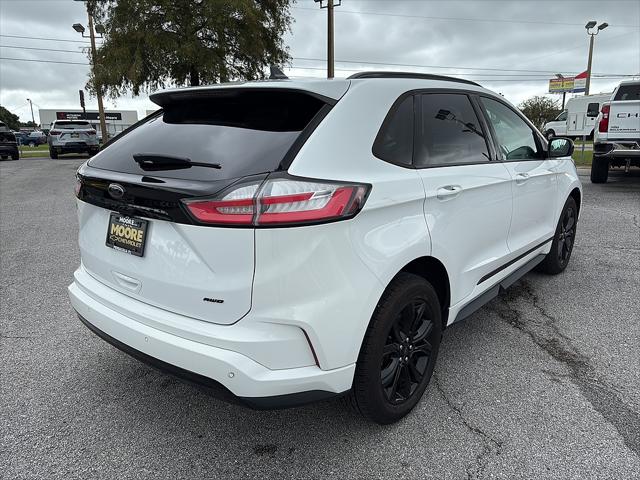 2022 Ford Edge SE
