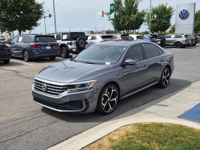 2021 Volkswagen Passat 2.0T R-Line