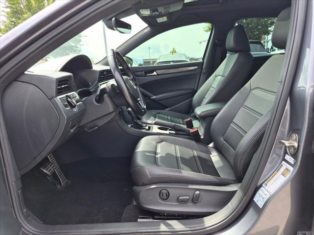 2021 Volkswagen Passat 2.0T R-Line