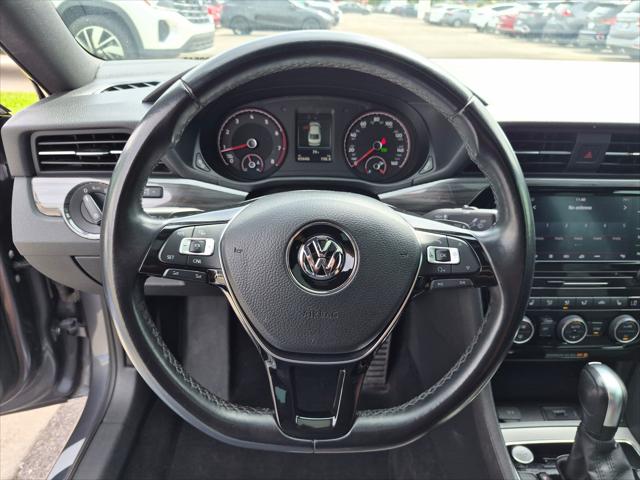 2021 Volkswagen Passat 2.0T R-Line