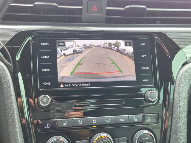 2021 Volkswagen Passat 2.0T R-Line