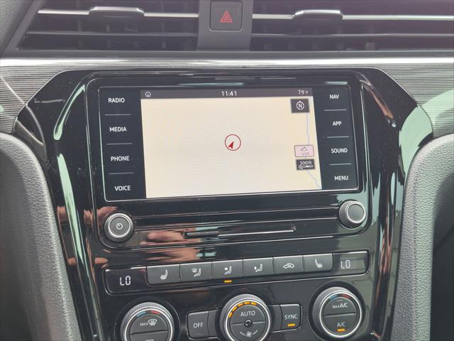 2021 Volkswagen Passat 2.0T R-Line