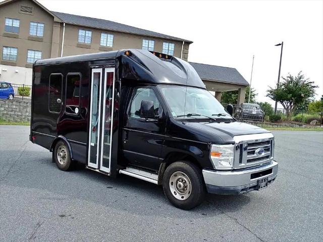 2014 Ford E-350 Cutaway E-350 Super Duty ShuttleBus for sale in Winston Salem , NC