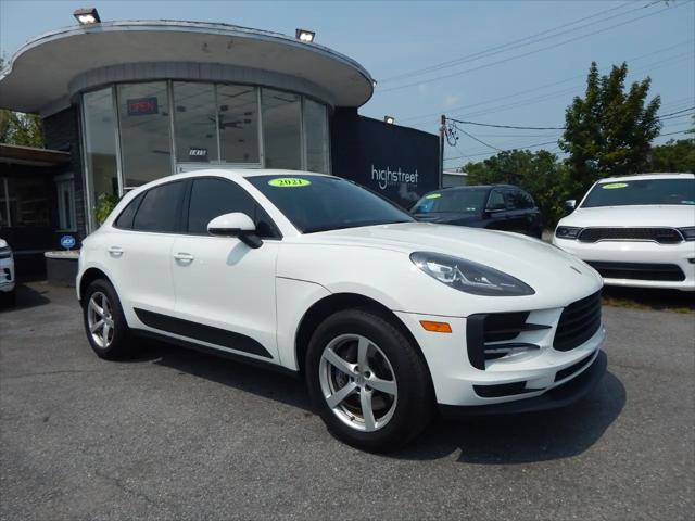 2021 Porsche Macan AWD