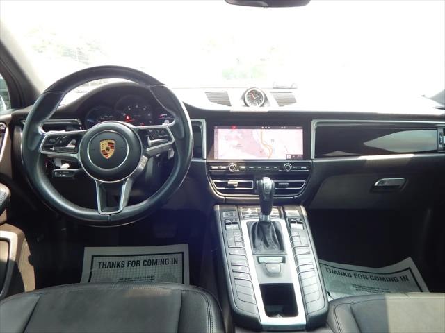 2021 Porsche Macan AWD