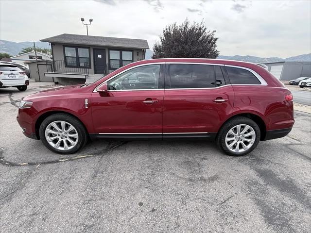 2018 Lincoln MKT Premiere