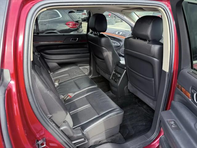 2018 Lincoln MKT Premiere