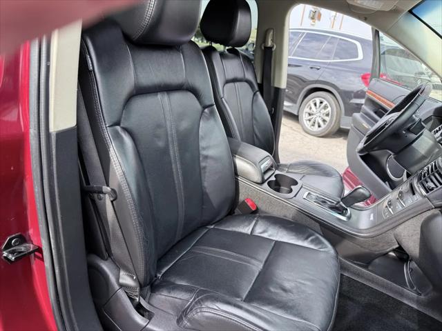 2018 Lincoln MKT Premiere