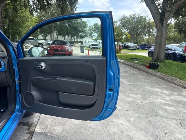 2017 Fiat 500 Lounge