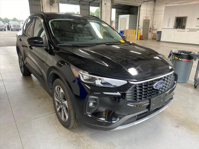 2024 Ford Escape Platinum for sale in Groveport, OH