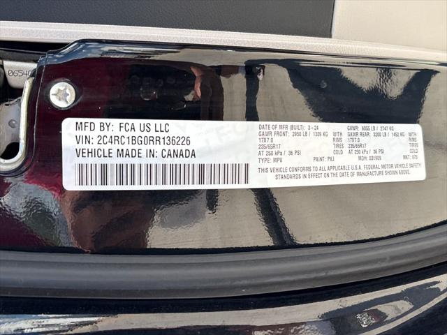 2024 Chrysler Pacifica Touring L