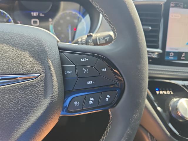 2025 Chrysler Pacifica Limited