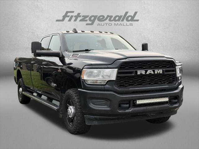 2019 RAM 2500 Tradesman Crew Cab 4x4 8 Box 2019 RAM 2500 Tradesman Crew Cab 4x4 8 Box