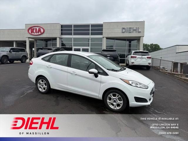 2016 Ford Fiesta SE 2016 Ford Fiesta SE