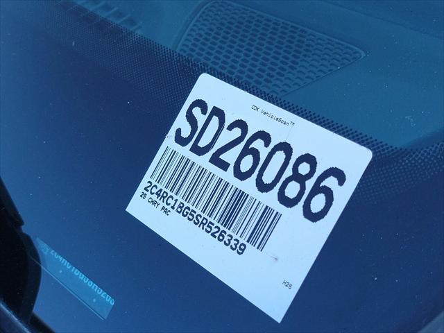 2025 Chrysler Pacifica Select