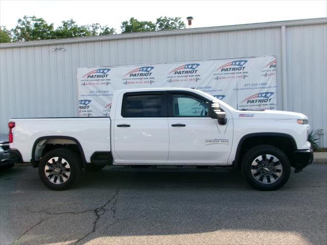 2024 Chevrolet Silverado 2500HD 4WD Crew Cab Standard Bed Custom