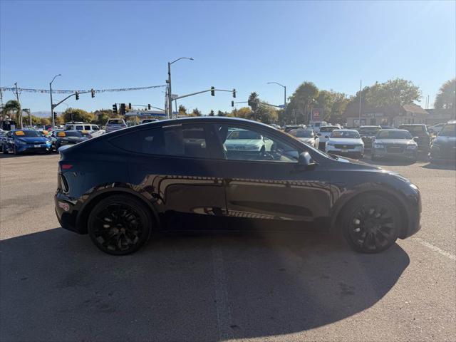 2024 Tesla Model Y Long Range Dual Motor All-Wheel Drive