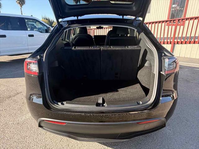 2024 Tesla Model Y Long Range Dual Motor All-Wheel Drive