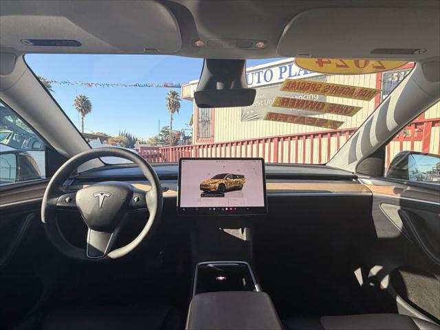 2024 Tesla Model Y Long Range Dual Motor All-Wheel Drive