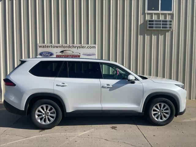 2025 Toyota Grand Highlander XLE for sale in Watertown, MA