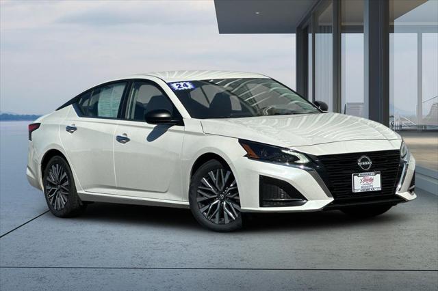 2024 Nissan Altima SV FWD
