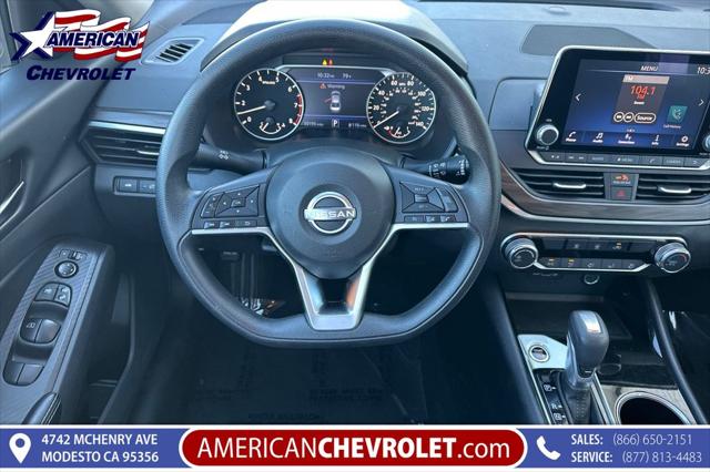 2024 Nissan Altima SV FWD