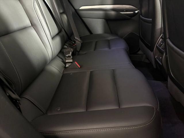 2025 Cadillac XT4 AWD Premium Luxury